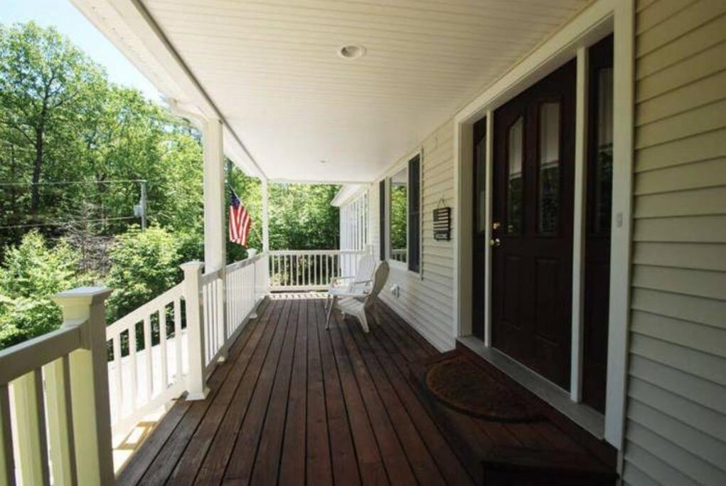 Beautiful Spacious Home W/ Game Room. Gilford Exterior photo